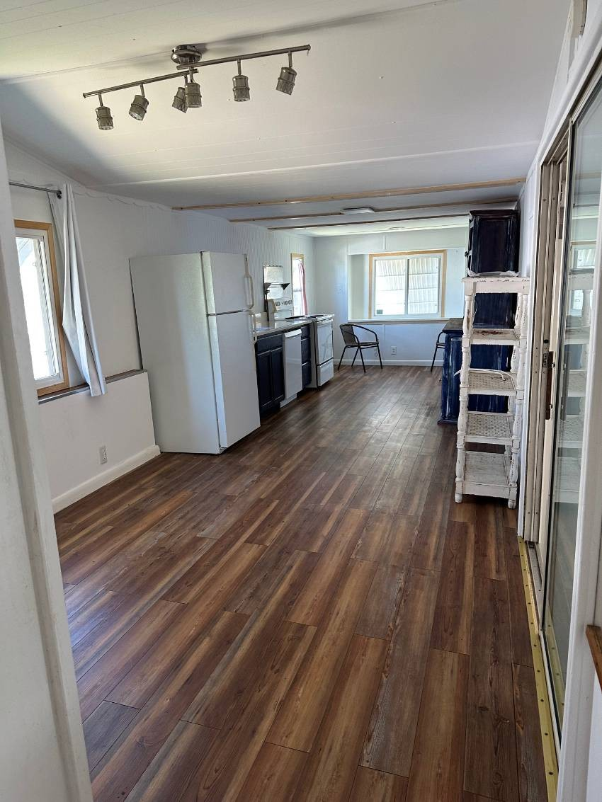 124 Happy Haven Drive a Osprey, FL Mobile or Manufactured Home for Sale